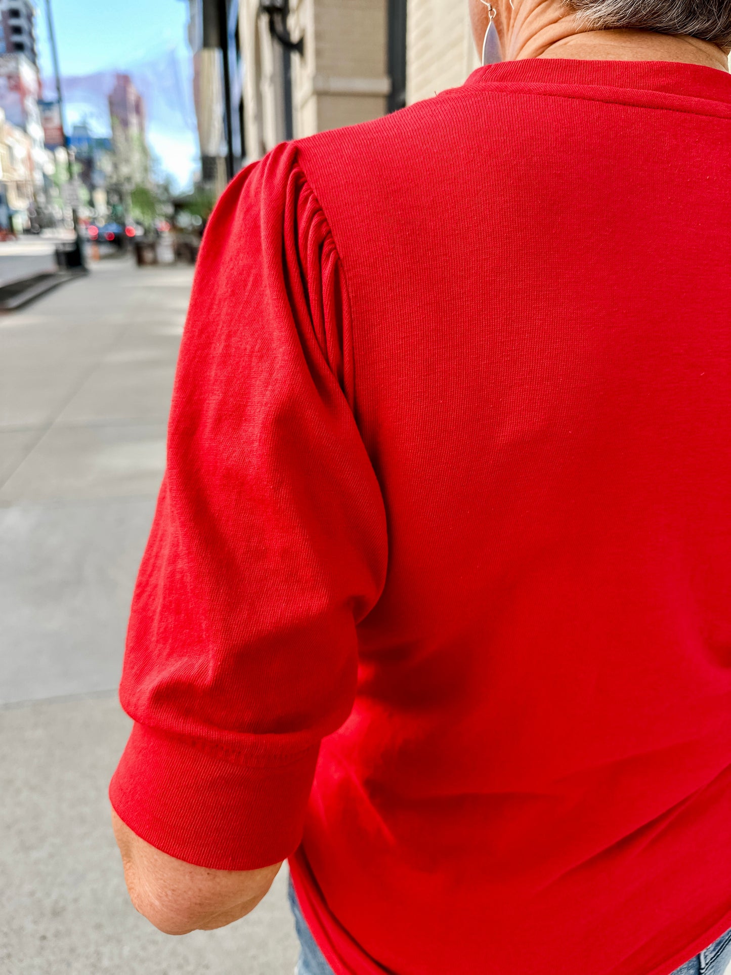 elbow sleeve jersey top