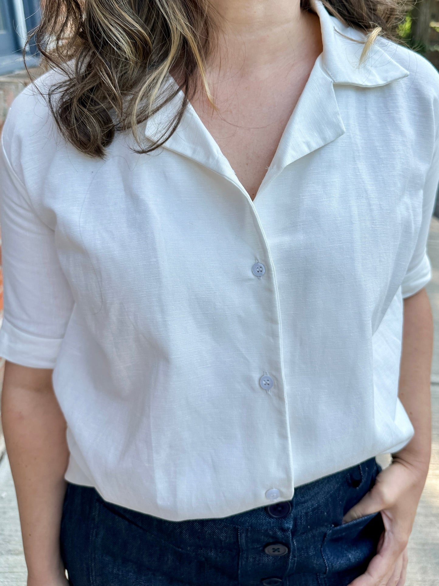 Open Collar V-Neck Button-up Blouse