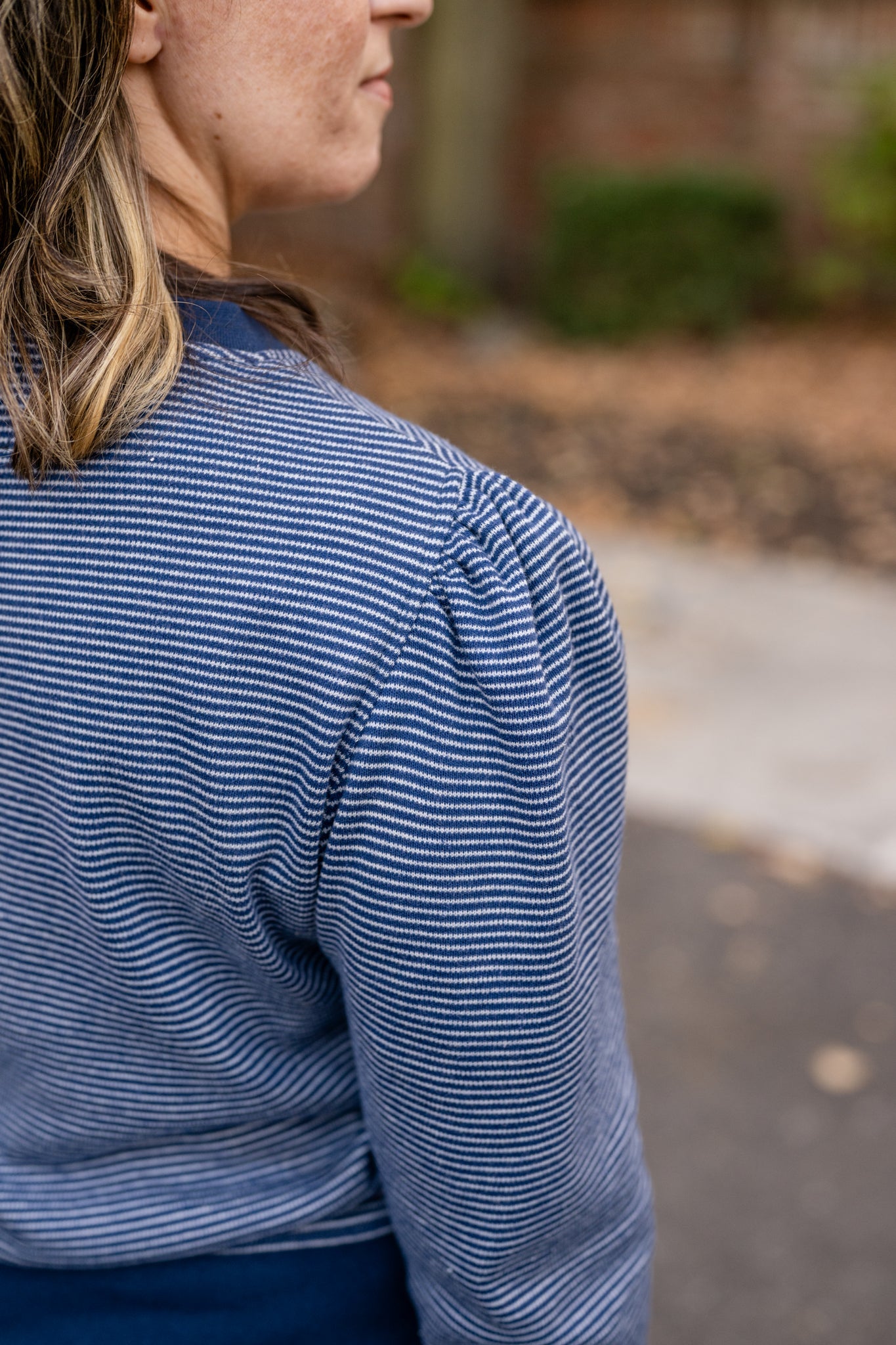 Puff Sleeve Pull Over Sweater
