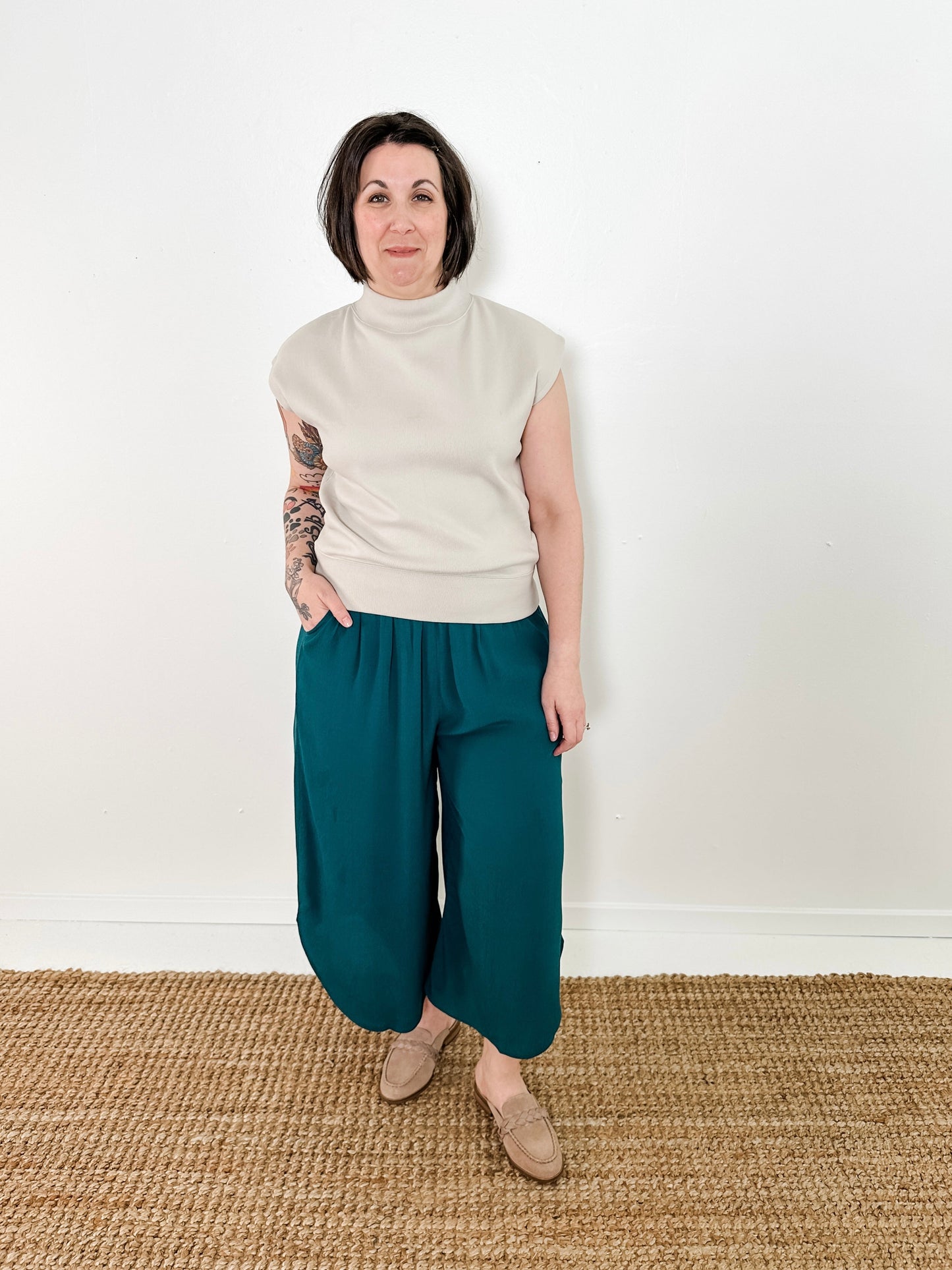 Sleeveless Tapered Mock Neck